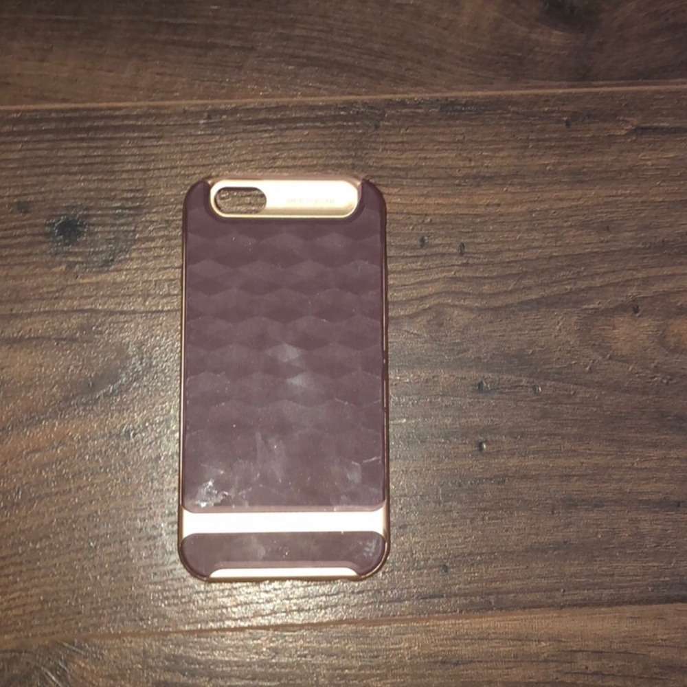 burgundy iphone 6 case with gold